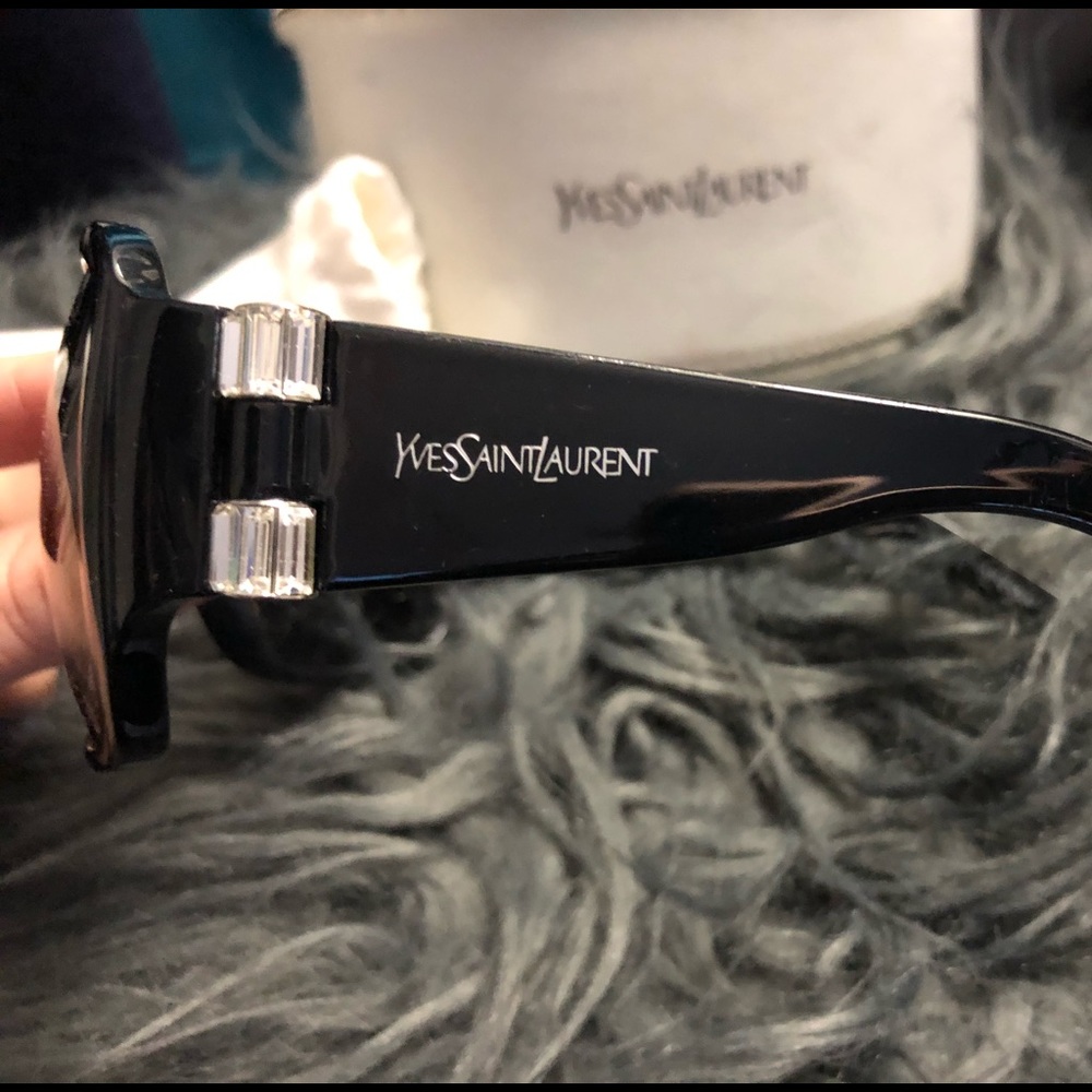 Women’s black YSL sunglasses
